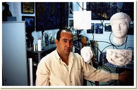 Manuel Ruiz en su estudio